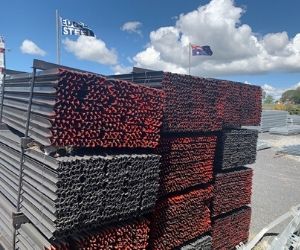 Star Picket Heavy Black x 1.65M