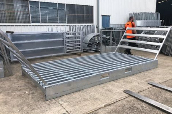 Galvanised Grid Wings (Pair)